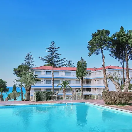 Club La Castellana Aparthotel 4*