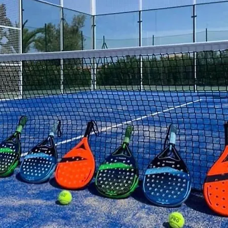 Club La Castellana ベルヴェデーレ・マリッティモ