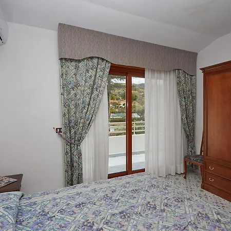 Hotel apartamentowy Club La Castellana Belvedere Marittimo