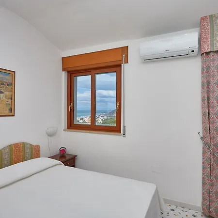 Hotel apartamentowy Club La Castellana 3*
