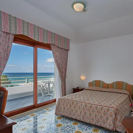 Club La Castellana Hotel apartamentowy 3*