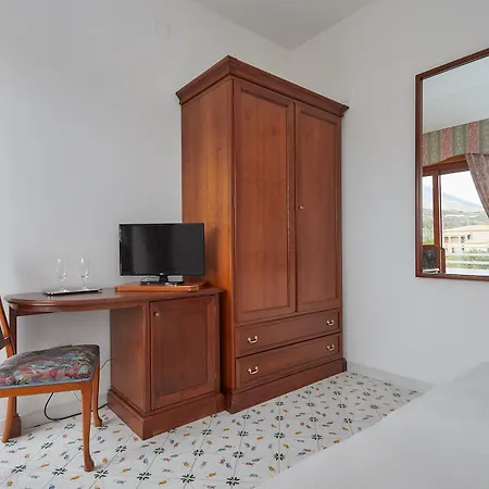 Hotel apartamentowy Club La Castellana