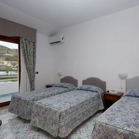 Hotel apartamentowy Club La Castellana Belvedere Marittimo