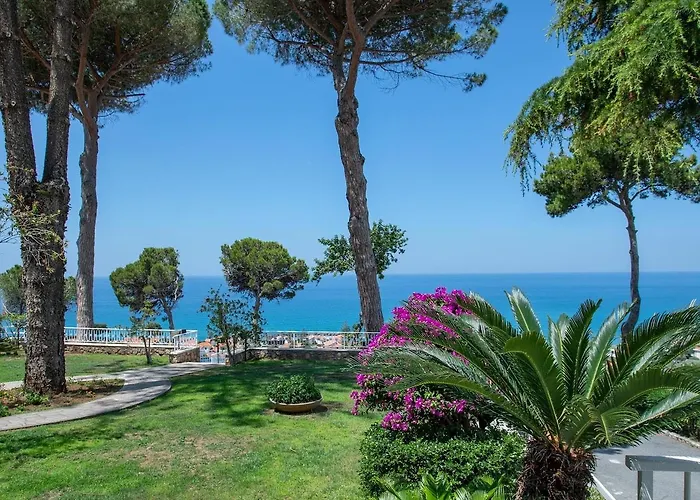 شقة فندقية Club La Castellana 3*