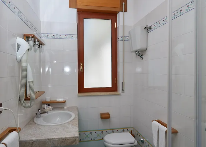 Club La Castellana 3* بلفيديري ماريتّيمو