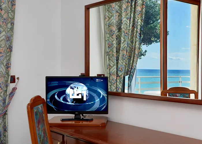 Club La Castellana 3*