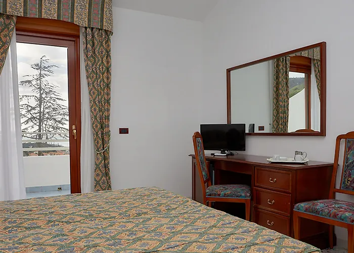 Club La Castellana 3*