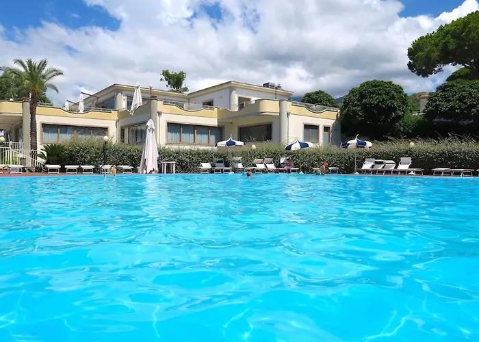 شقة فندقية Club La Castellana بلفيديري ماريتّيمو